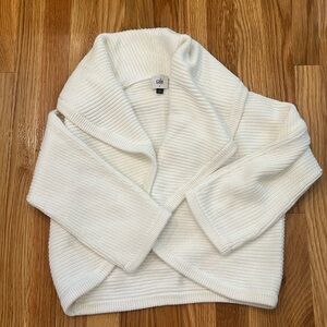 Cabi cropped sweater in ivory
